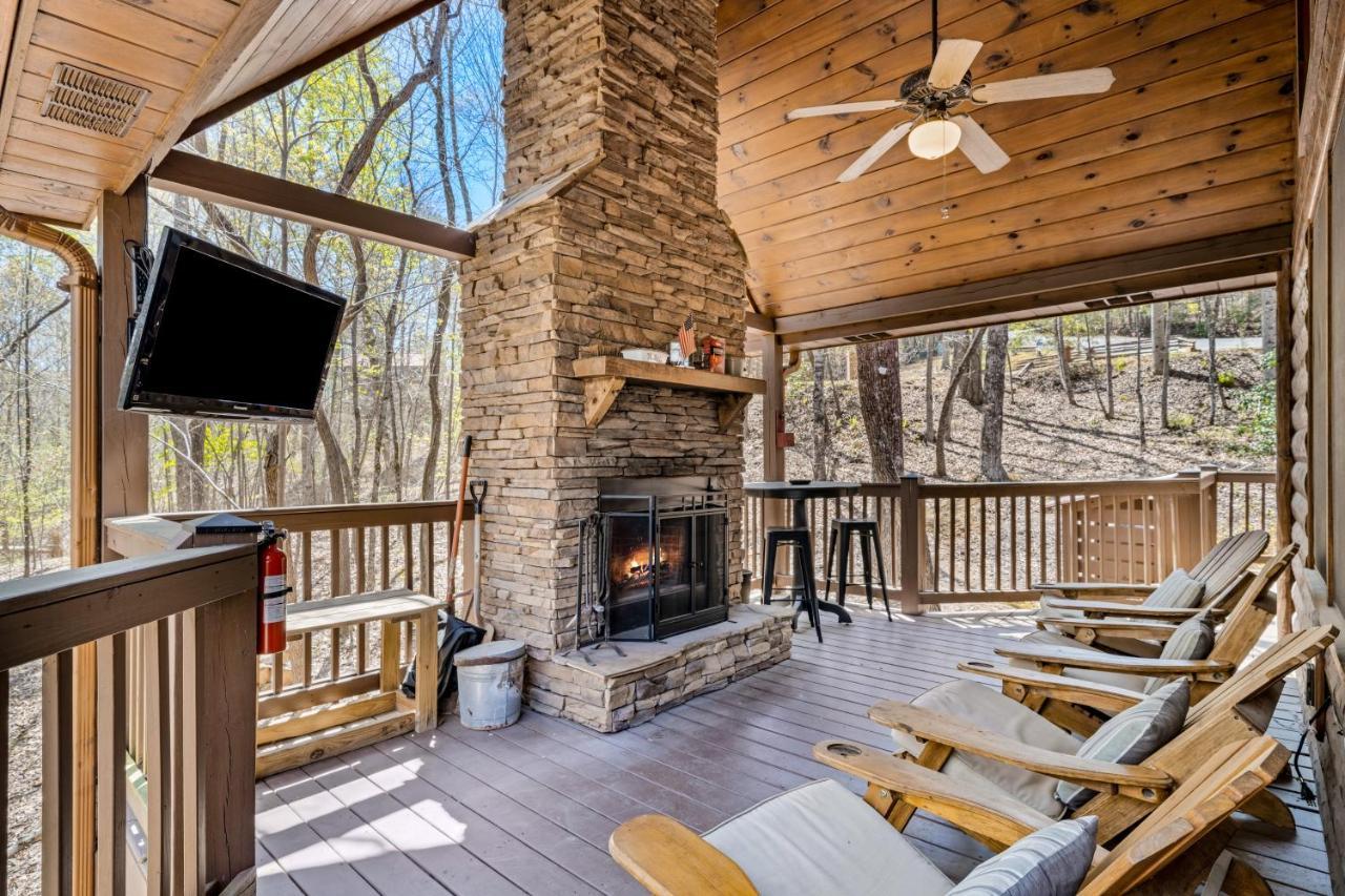 Blue Ridge Bear Bungalow Ngoại thất bức ảnh