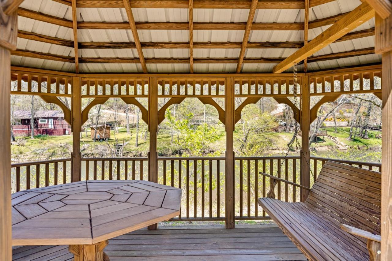 Blue Ridge Bear Bungalow Ngoại thất bức ảnh
