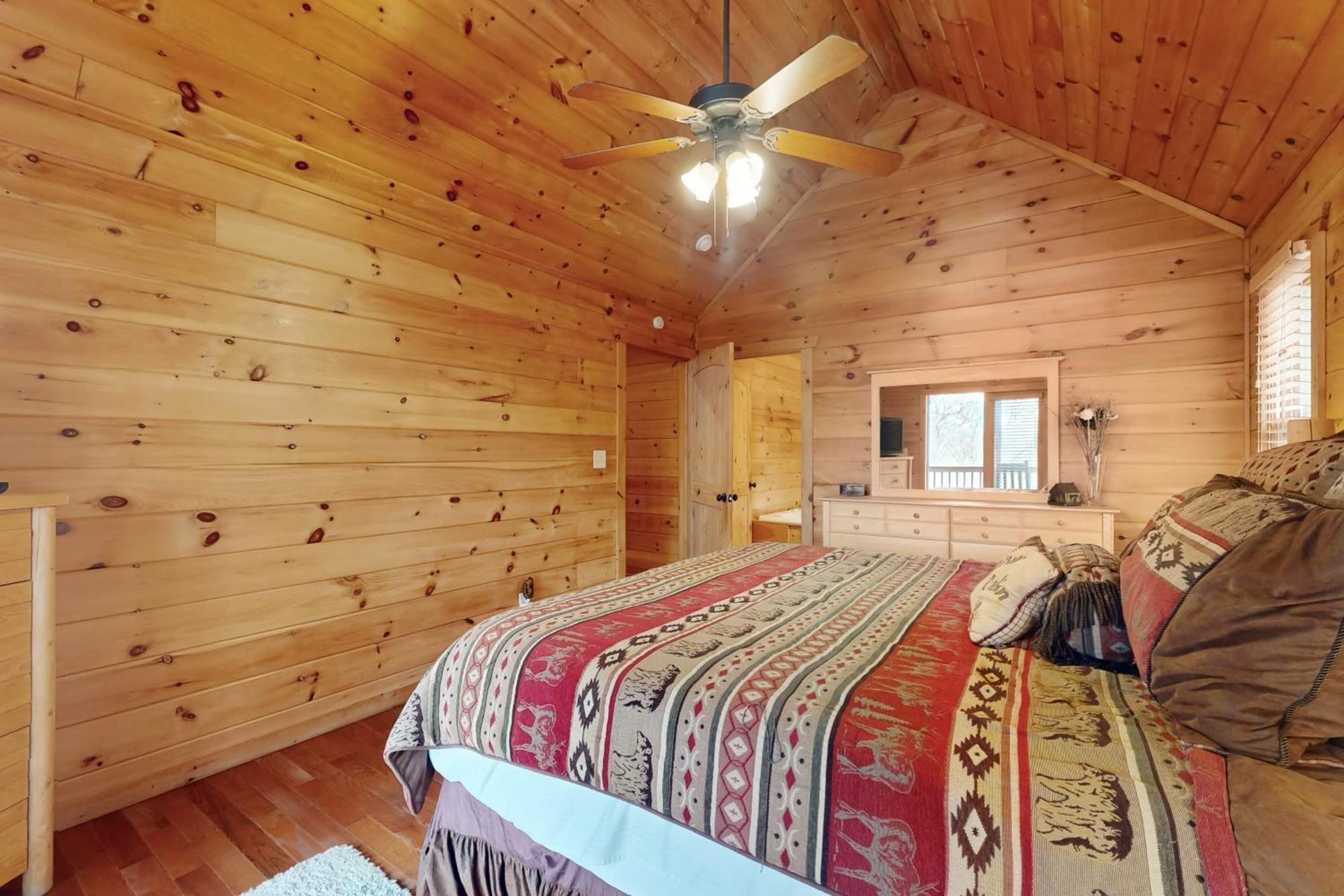 Blue Ridge Bear Bungalow Ngoại thất bức ảnh