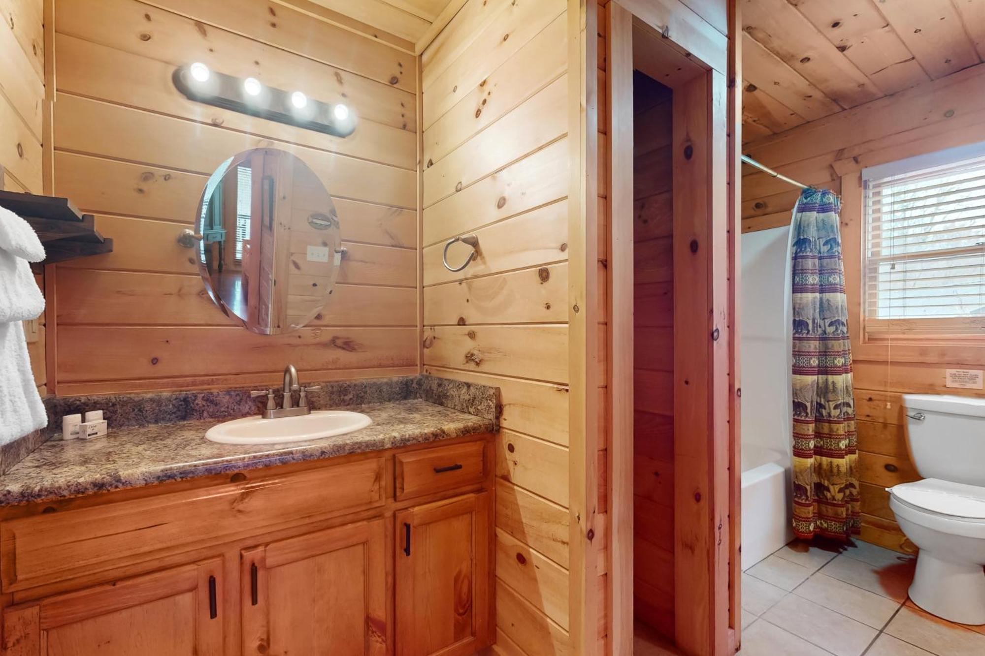Blue Ridge Bear Bungalow Ngoại thất bức ảnh