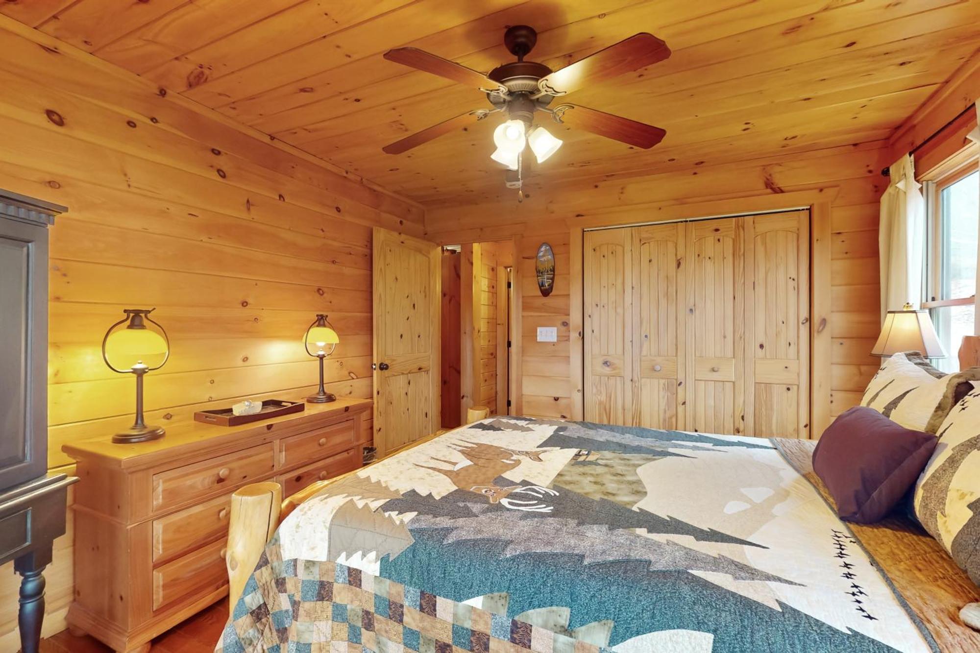 Blue Ridge Bear Bungalow Ngoại thất bức ảnh