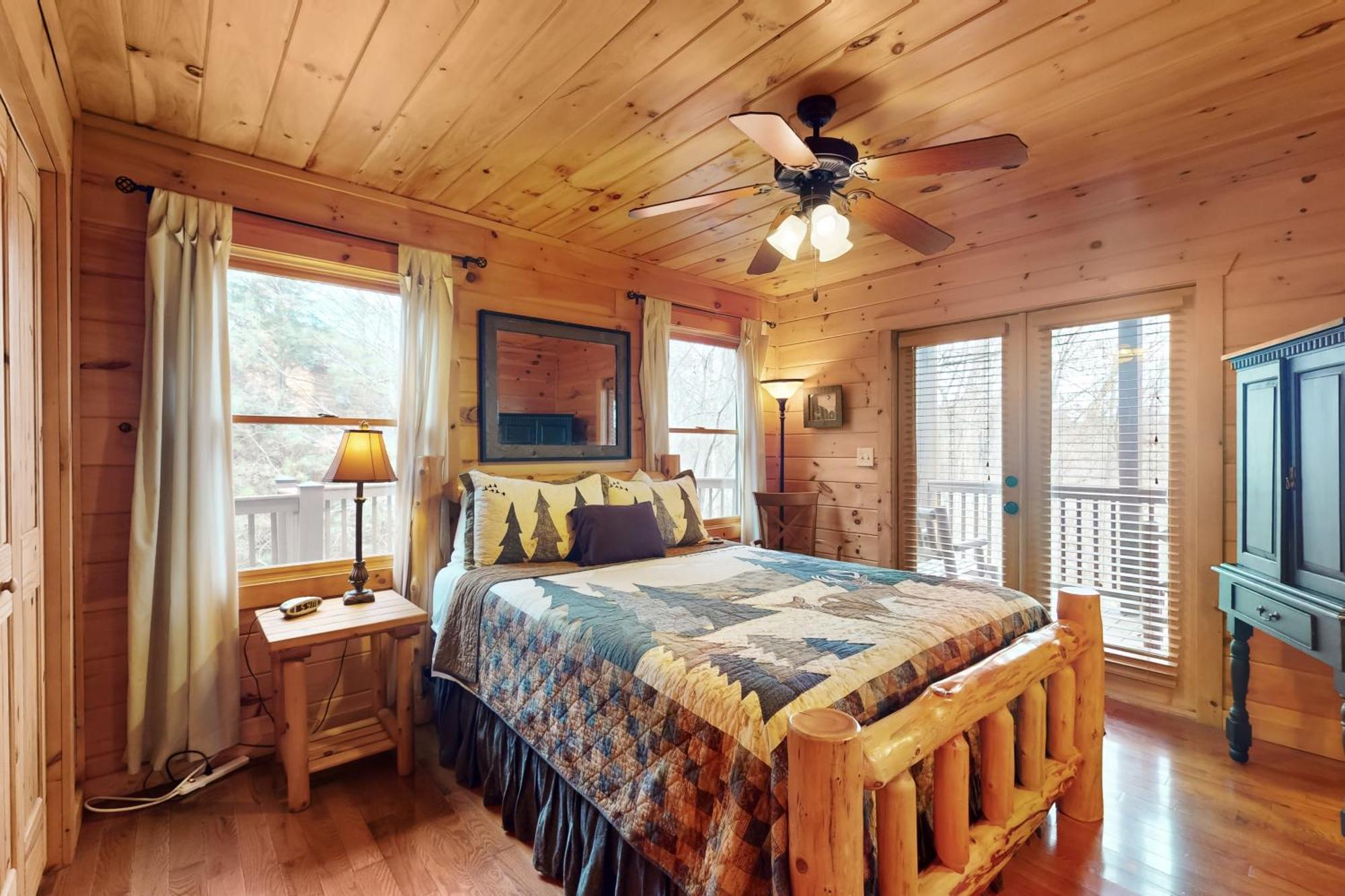 Blue Ridge Bear Bungalow Ngoại thất bức ảnh