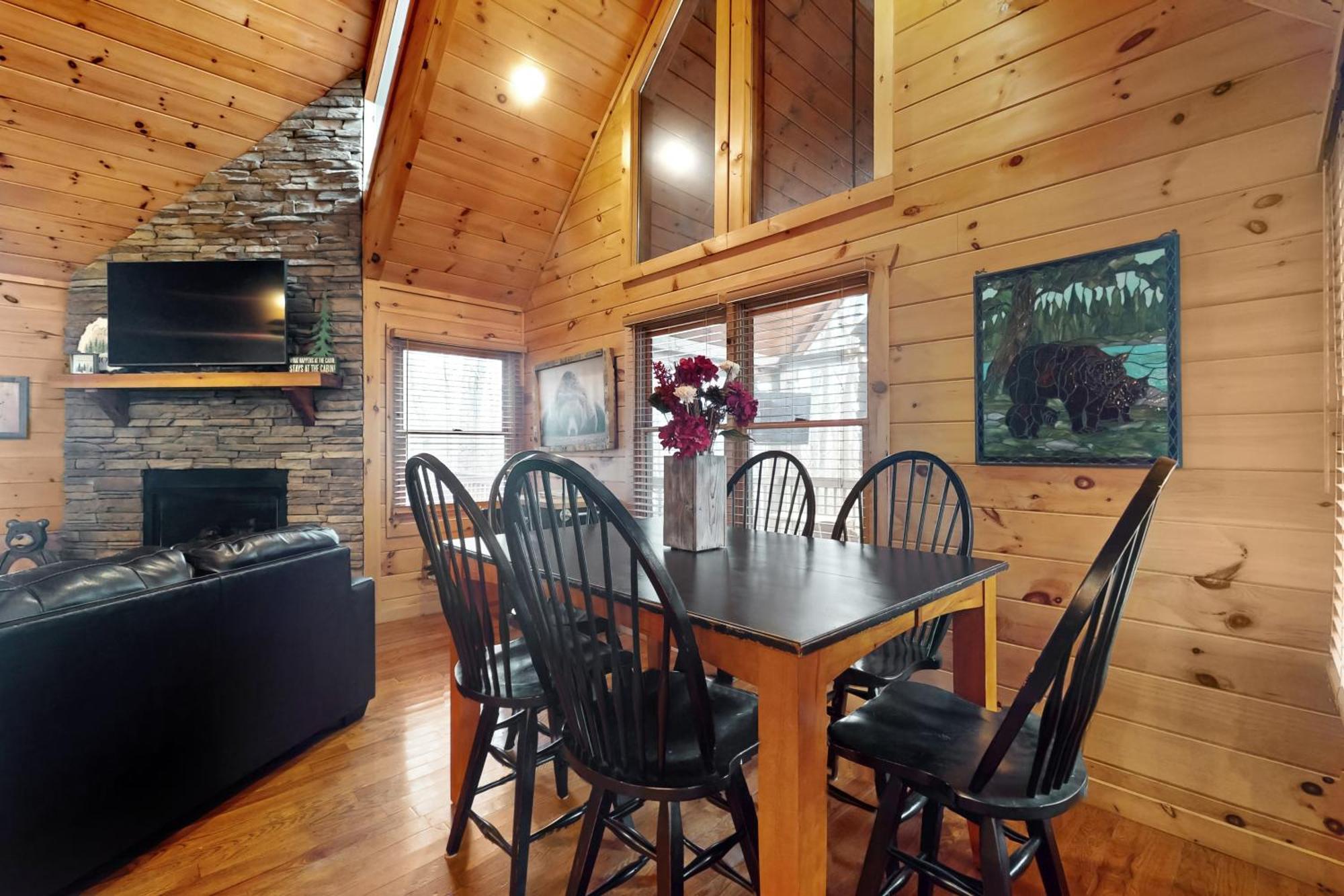 Blue Ridge Bear Bungalow Ngoại thất bức ảnh
